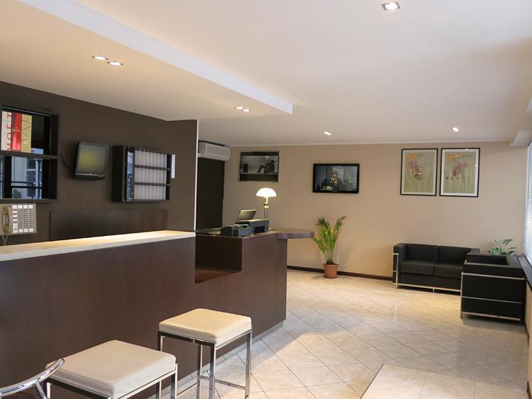 רימיני Hotel Romina מראה חיצוני תמונה